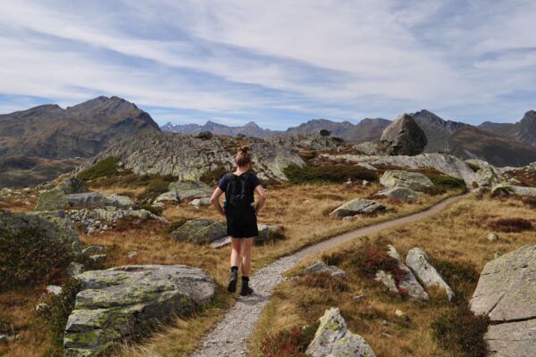 Vers les lacs de Suretta au-dessus de Splügen