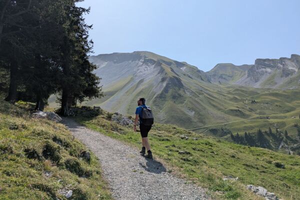 Familienfreundliche Wanderung um den Klewenstock