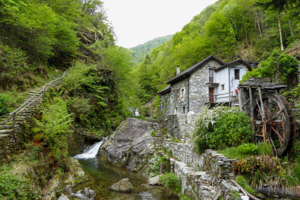 De l’eau et des moulins 