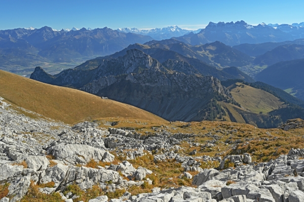 Im Chablais zu den Cornettes de Bise