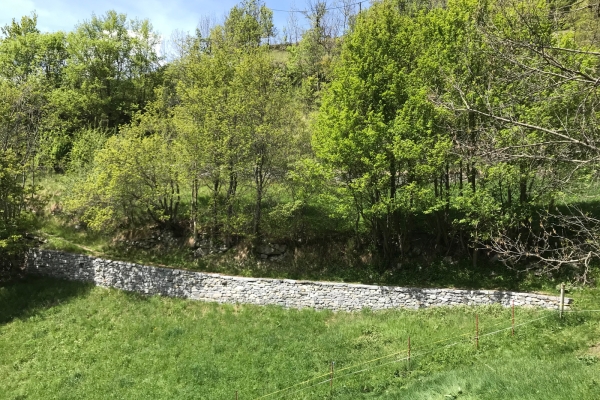 Vom Rhonetal hoch zum idyllischen Bergdorf