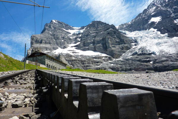 Tragédies et triomphes à l’Eiger