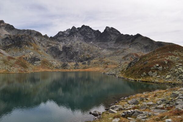 Vers les lacs de Suretta au-dessus de Splügen