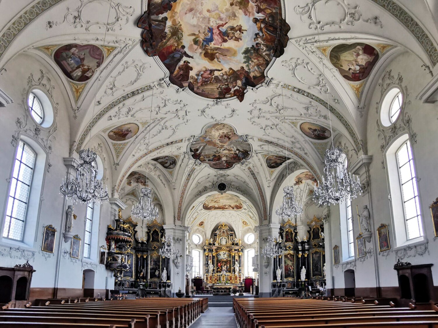 Vue intérieure de la chapelle St. Mauritius à Ruswil