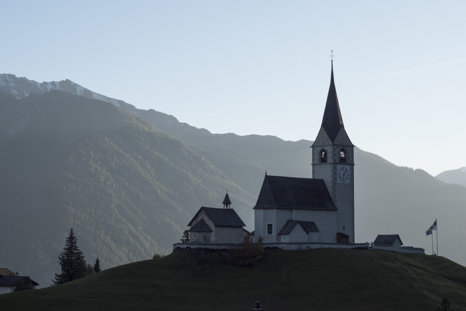 L’église catholique Allerheiligen à Schmitten. Photo: Heinz Staffelbach