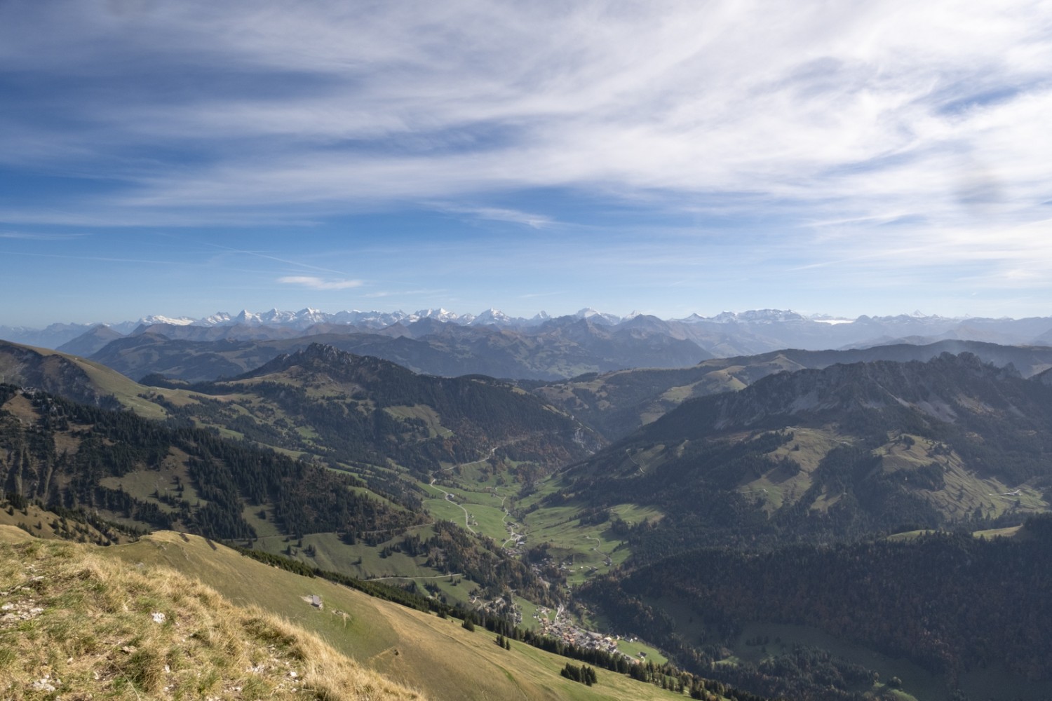 Vom Titlis bis zum Mont-Blanc. Das Panorama vom Schopfenspitz aus.