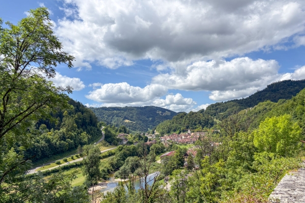 Auf einsamen Jurahöhen bei St-Ursanne