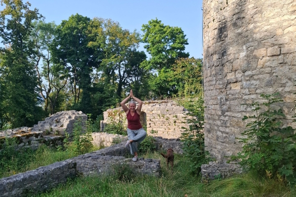 Yoga - Wanderung über Bischofstein und Sissacherfluh