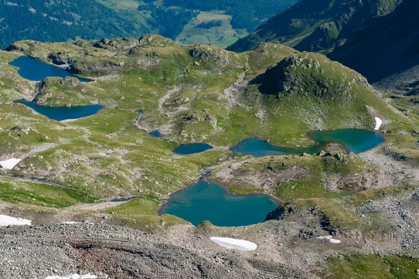 Die Seenplatte Macun im Nationalpark