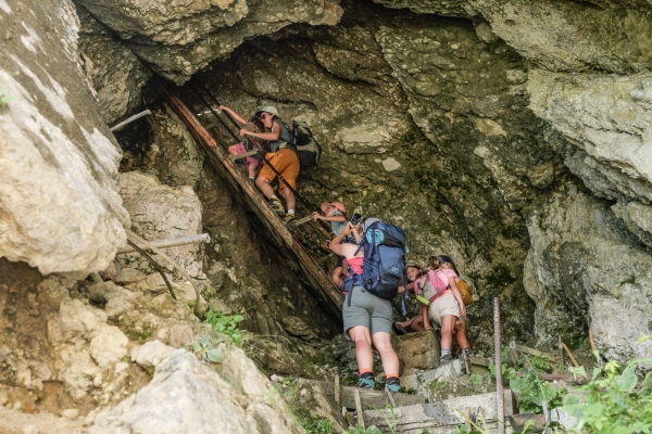 Auf dem Leiterliweg bis Niderbauen Chulm
