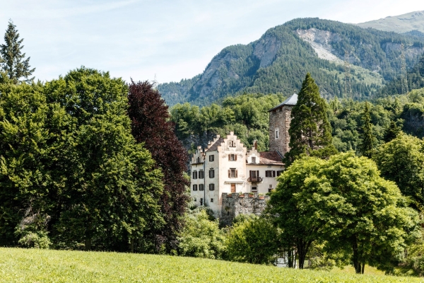 Die Felszeichnungen von Carschenna