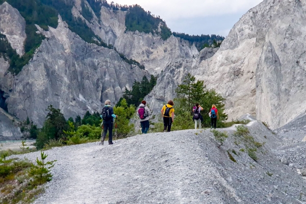 Angebot Krebsliga Graubünden: Genuss mit allen Sinnen in der Rheinschlucht