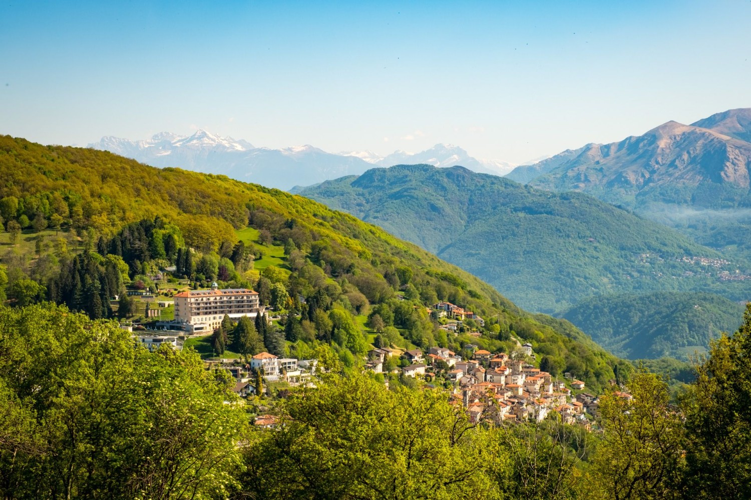 Cette randonnée commence à Cademario.
