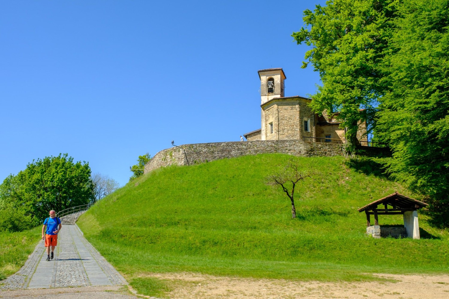 L’église Santa Maria d’Iseo vaut le détour.