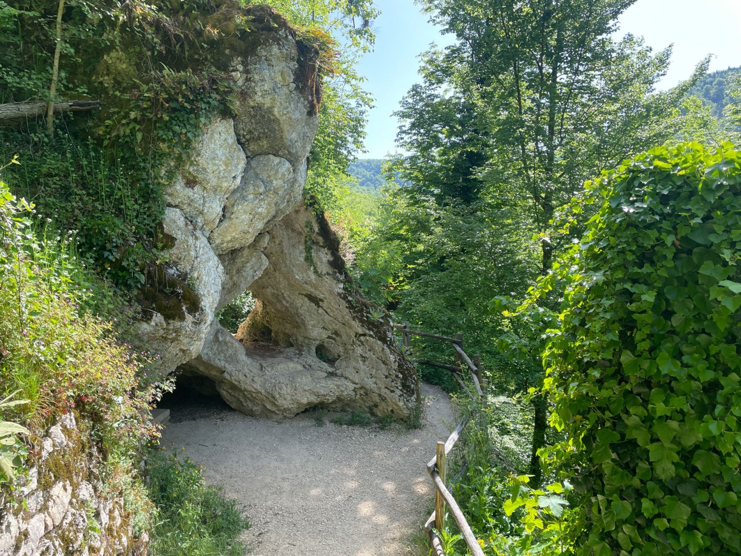 Grottes dans les jardins de l’Ermitage